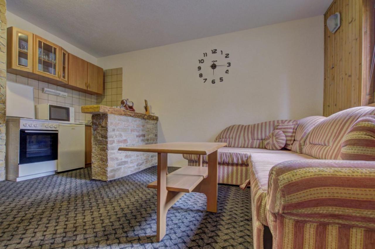 יהורינה Apartments Dobro חדר תמונה